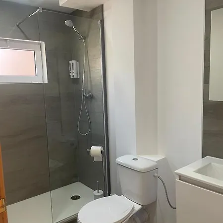 Appartement Piso En El Centro Del Vendrell. Entero. *